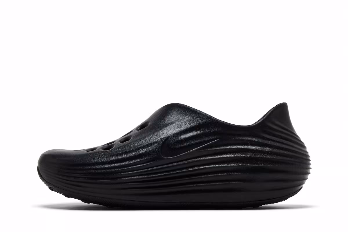 Nike ReactX Rejuven8 GS Triple Black, view 4