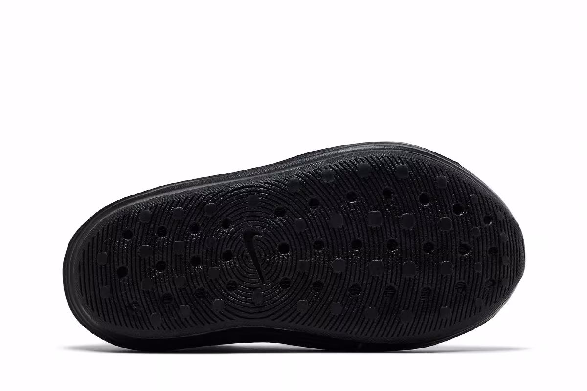 Nike ReactX Rejuven8 GS Triple Black, view 5