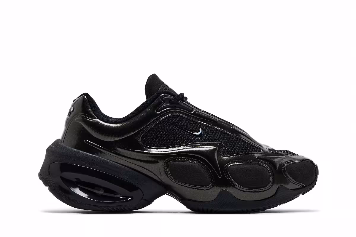 Nike Women's Air Max Muse Triple Black, view 2