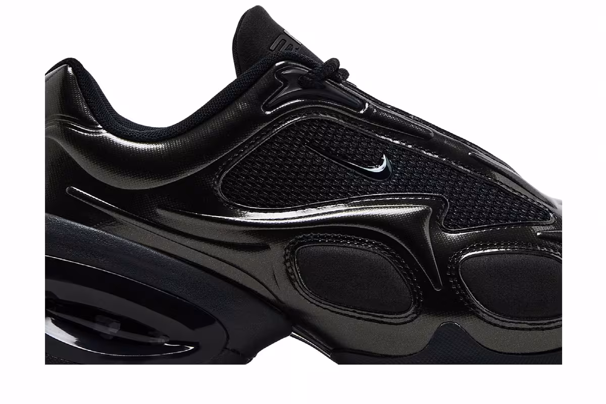 Nike Women's Air Max Muse Triple Black, view 3