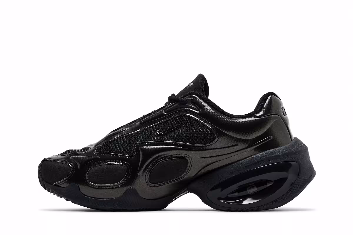 Nike Women's Air Max Muse Triple Black, view 4