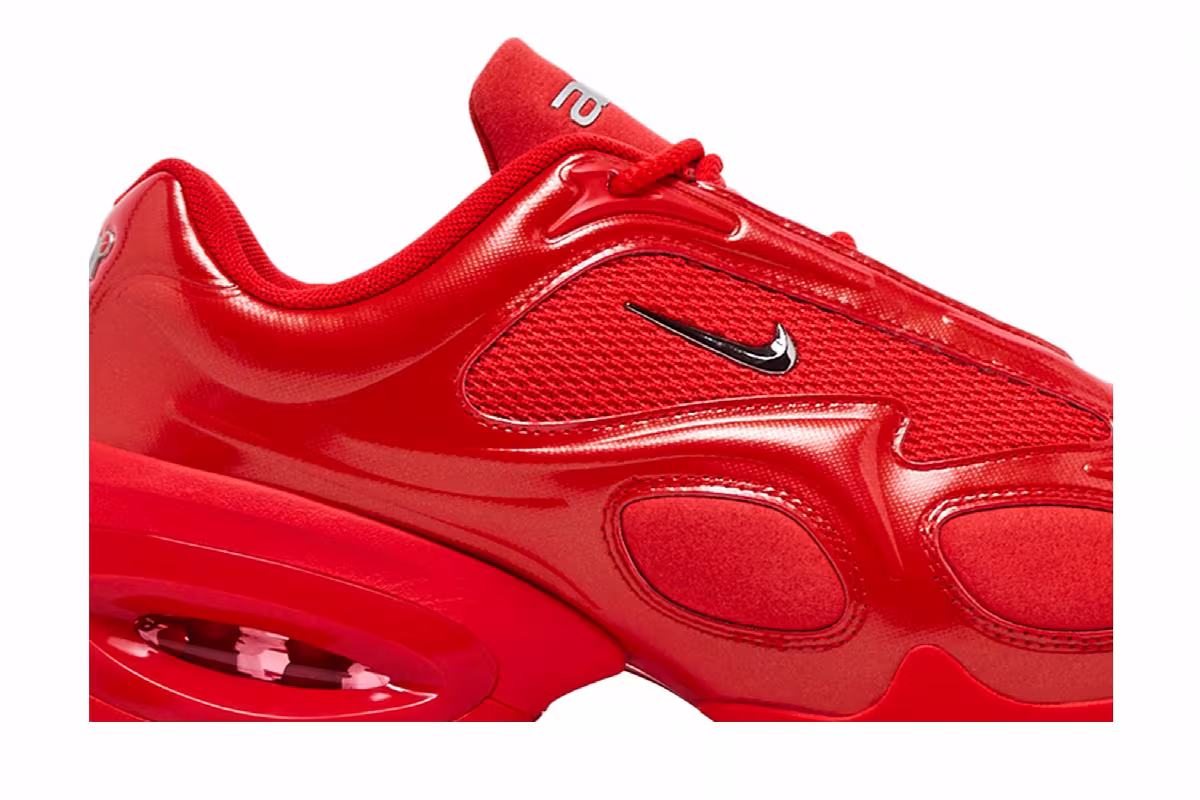 Nike Women's Air Max Muse Habanero Red, view 3