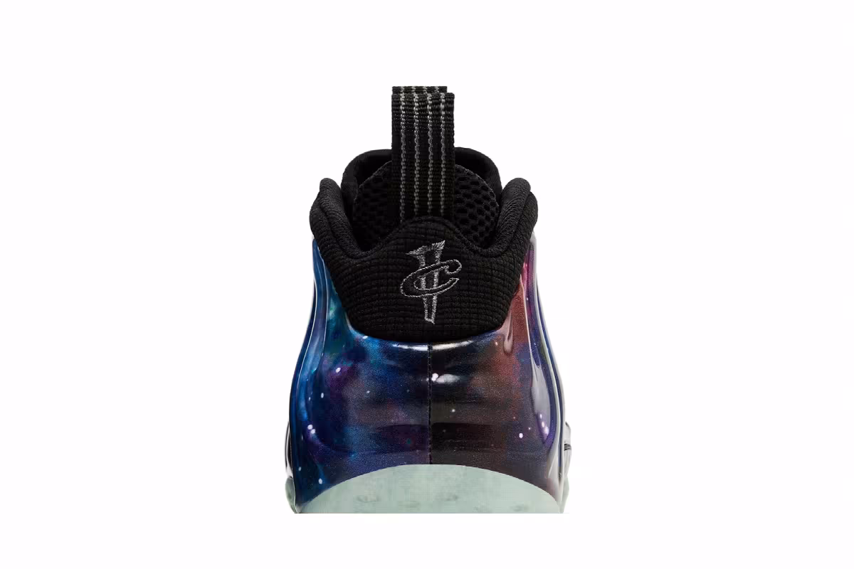 Nike Air Foamposite One Galaxy 2025, view 8