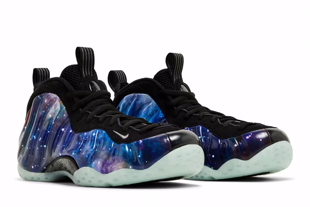 Nike Air Foamposite One Galaxy 2025, view 9