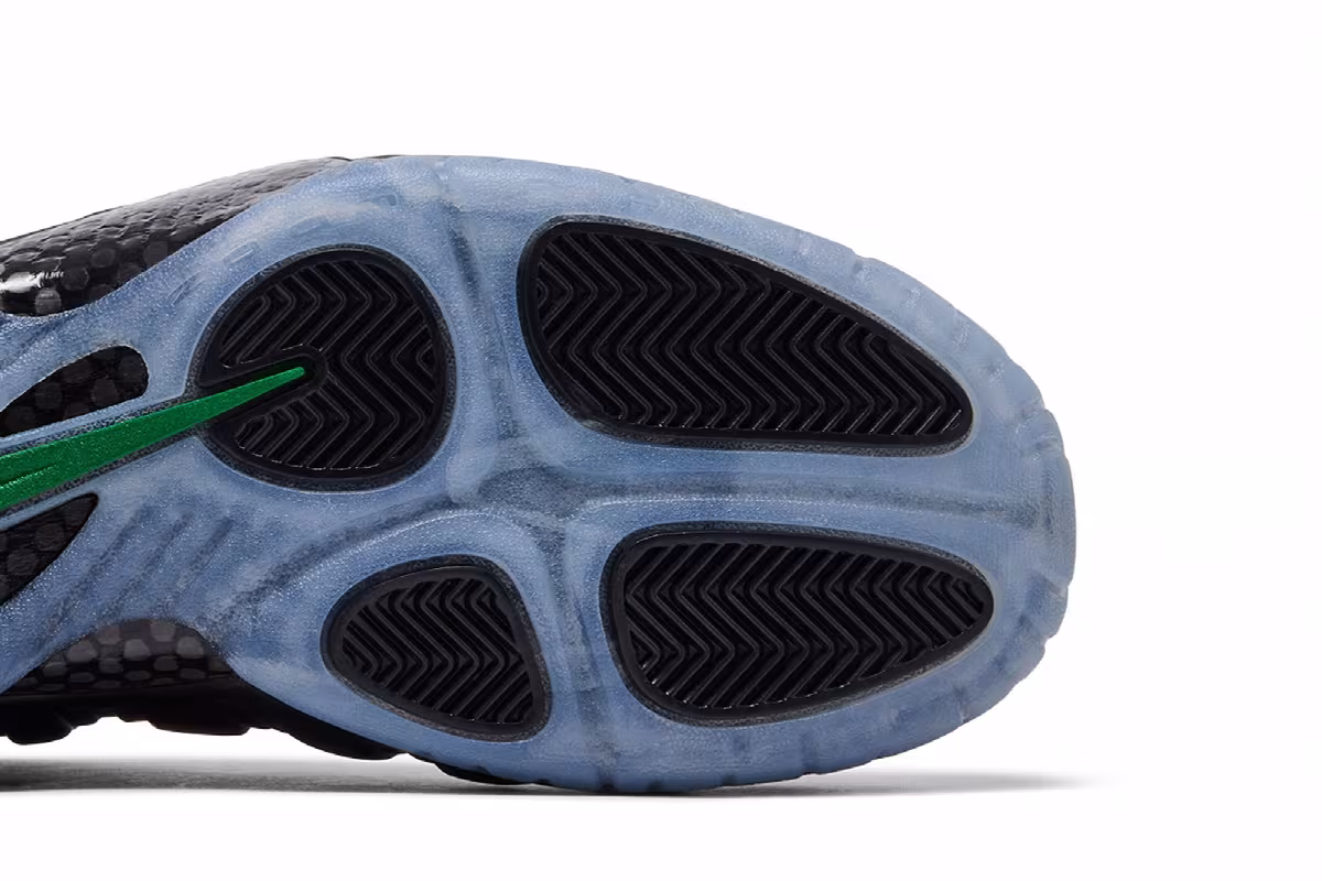 Nike Air Foamposite Pro Pine Green 2025, view 6