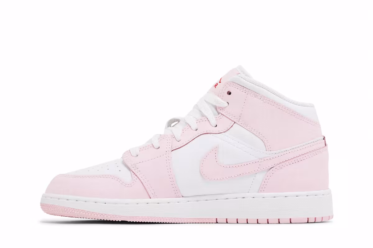 Air Jordan 1 Mid GS Pink Foam Fire Red, view 4