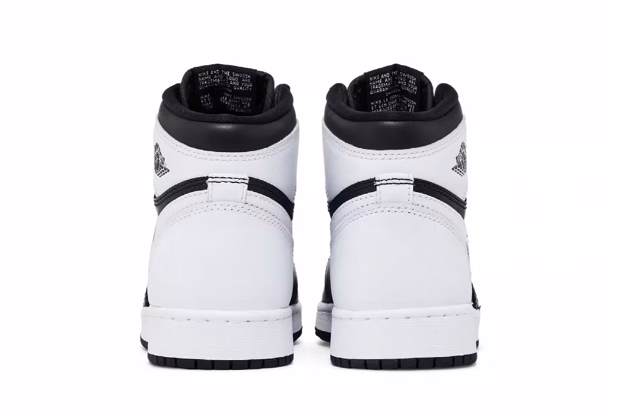 Air Jordan 1 High OG GS Black White 2.0, view 7