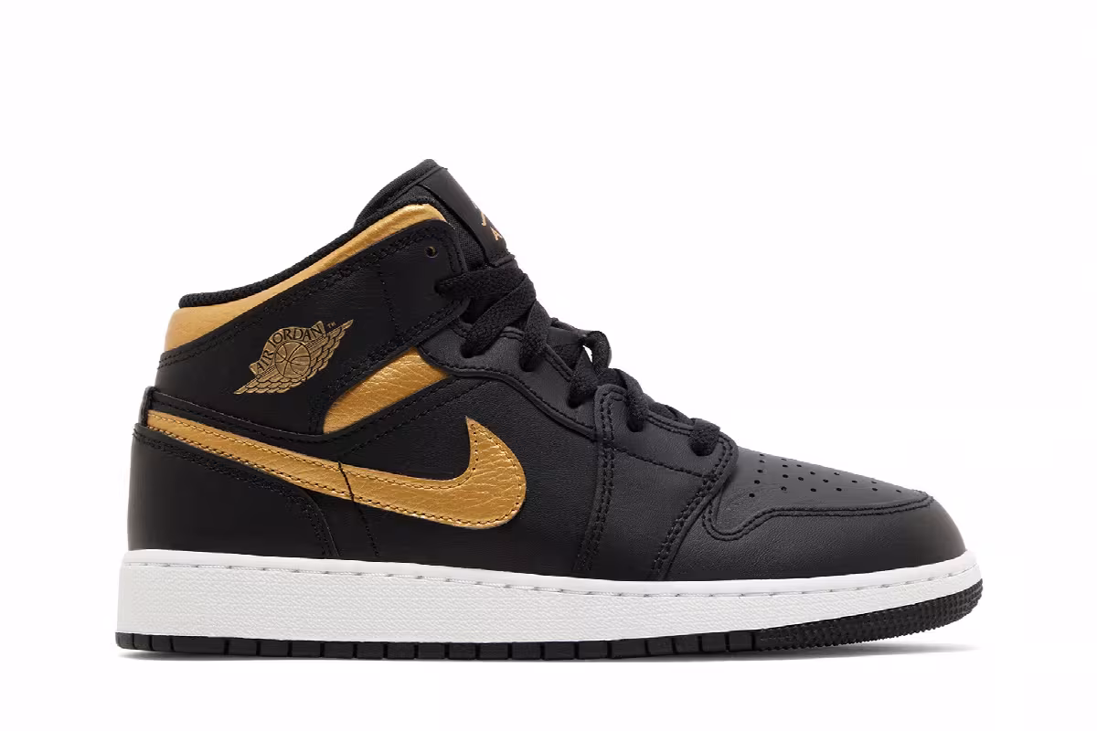 Air Jordan 1 Mid GS Black Metallic Gold, view 2