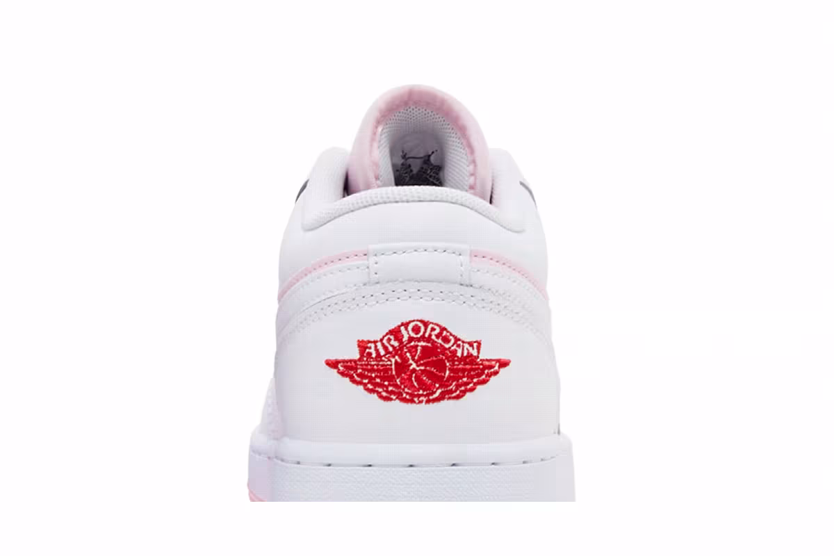 Air Jordan 1 Low GS Pink Foam, view 8
