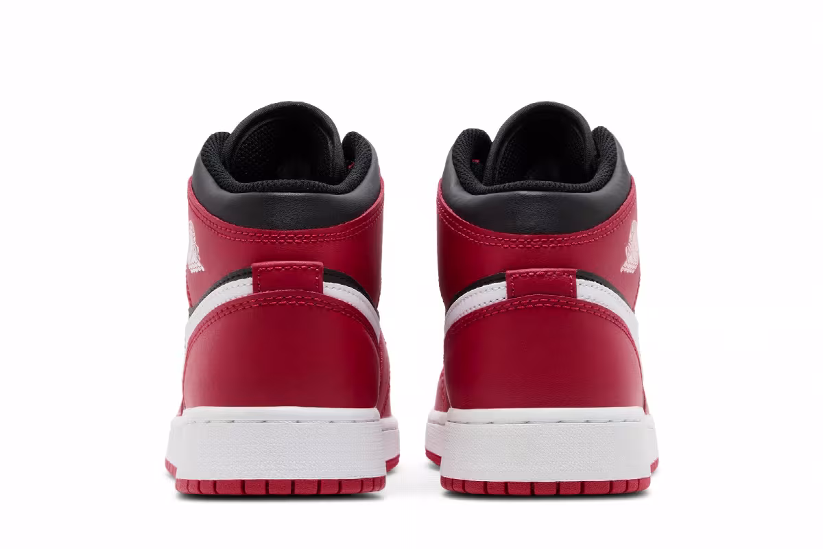 Air Jordan 1 Mid GS Gym Red Black White, view 7