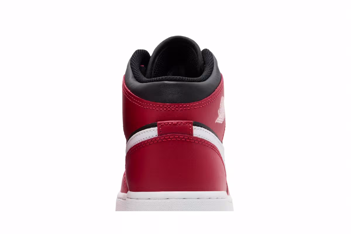 Air Jordan 1 Mid GS Gym Red Black White, view 8