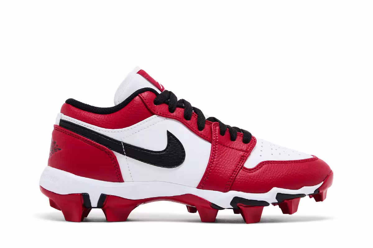 Air Jordan 1 Low Cleat GS Chicago, view 2