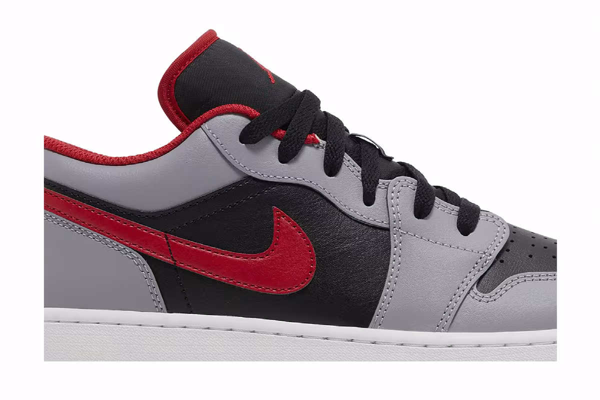 Air Jordan 1 Low GS Cement Fire Red, view 3