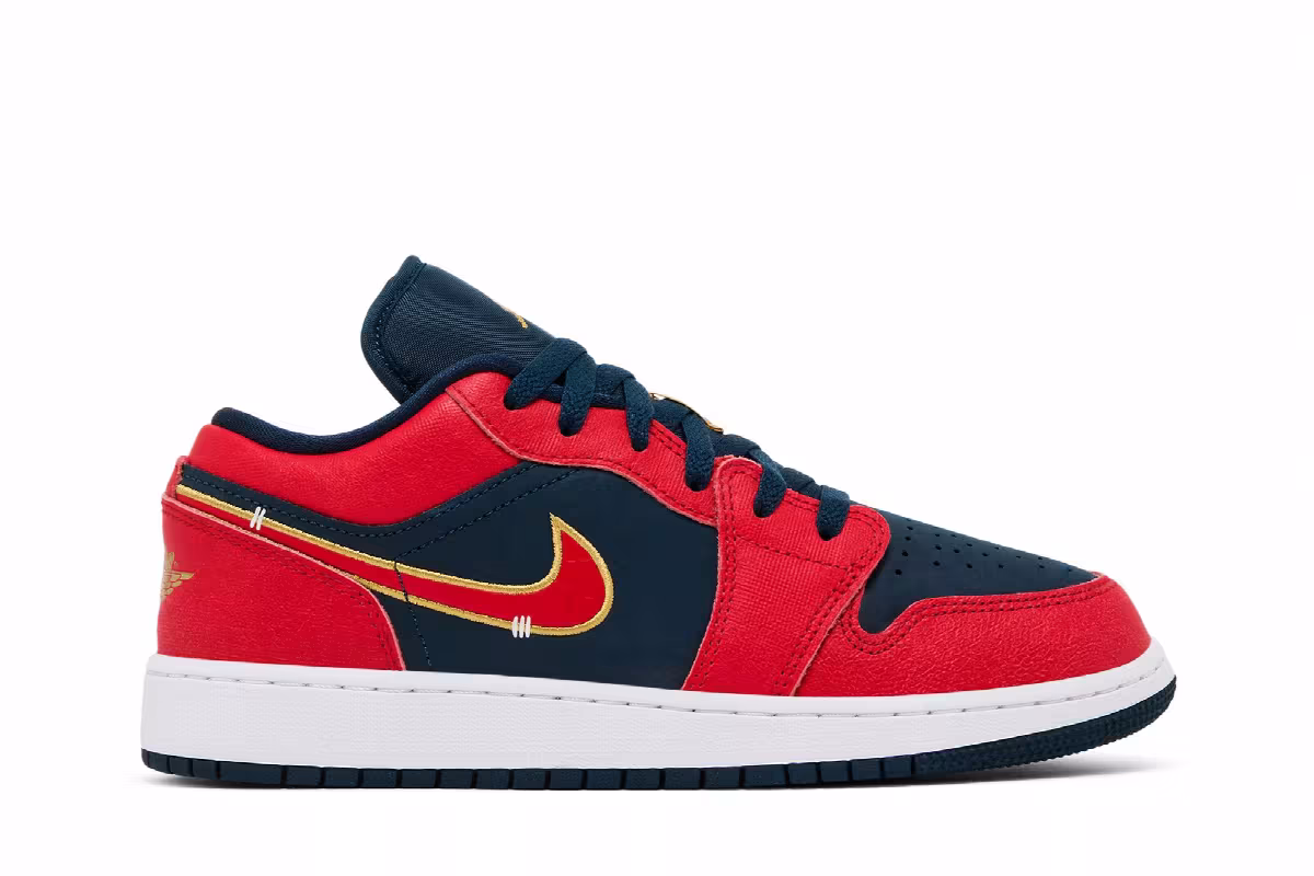 Air Jordan 1 Low GS Olympic, view 2