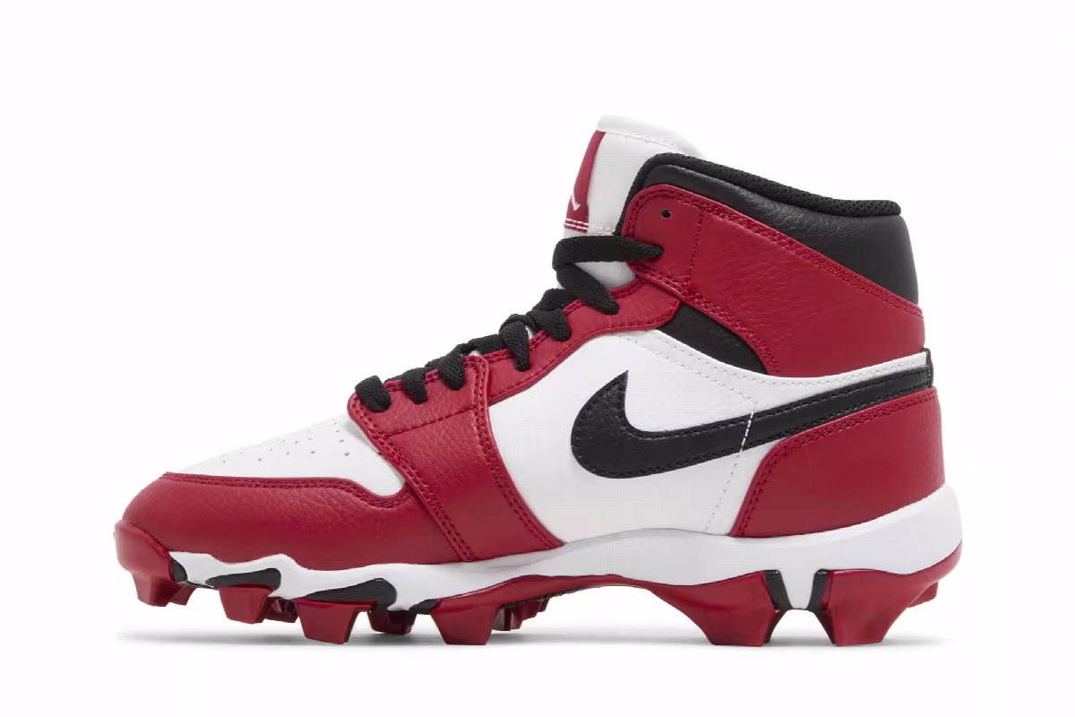 Air Jordan 1 Mid Cleat GS Chicago, view 4