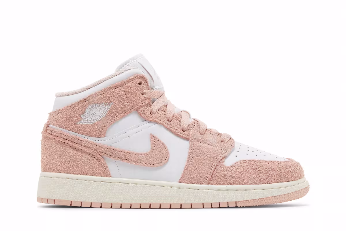 Air Jordan 1 Mid SE GS Legend Pink, view 2