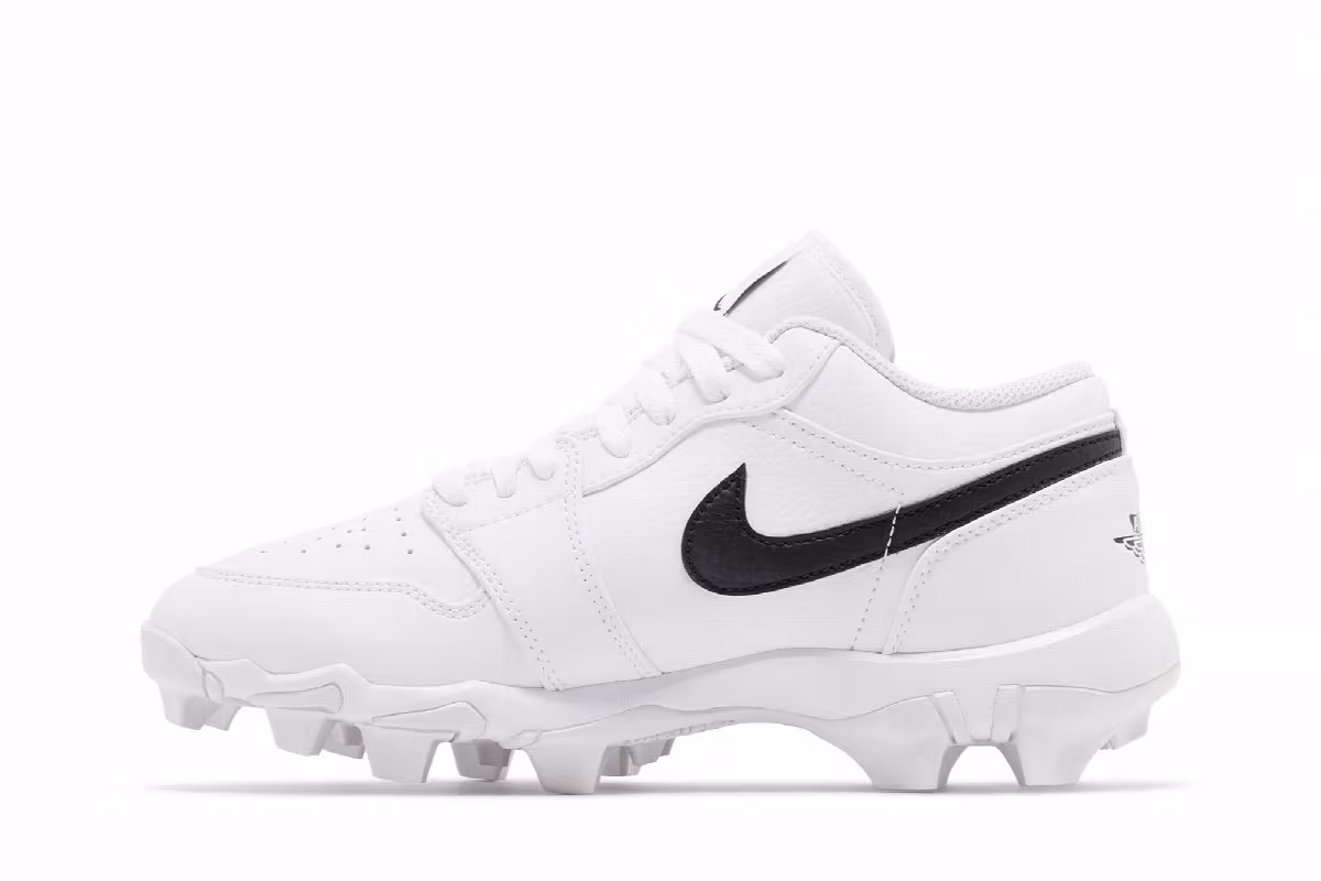 Air Jordan 1 Low Cleat GS White Black, view 4