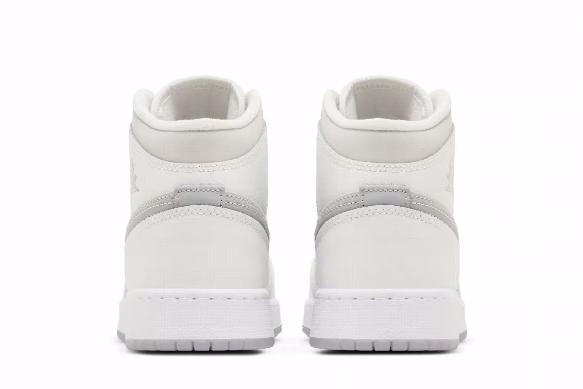 Air Jordan 1 Mid SE GS Summit White Metallic Silver, view 7