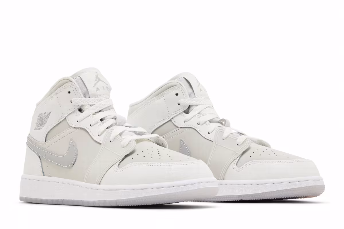 Air Jordan 1 Mid SE GS Summit White Metallic Silver, view 9