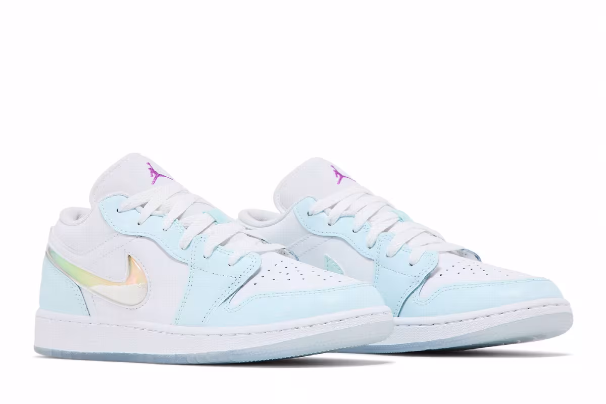 Air Jordan 1 Low SE GS Glacier Blue, view 9