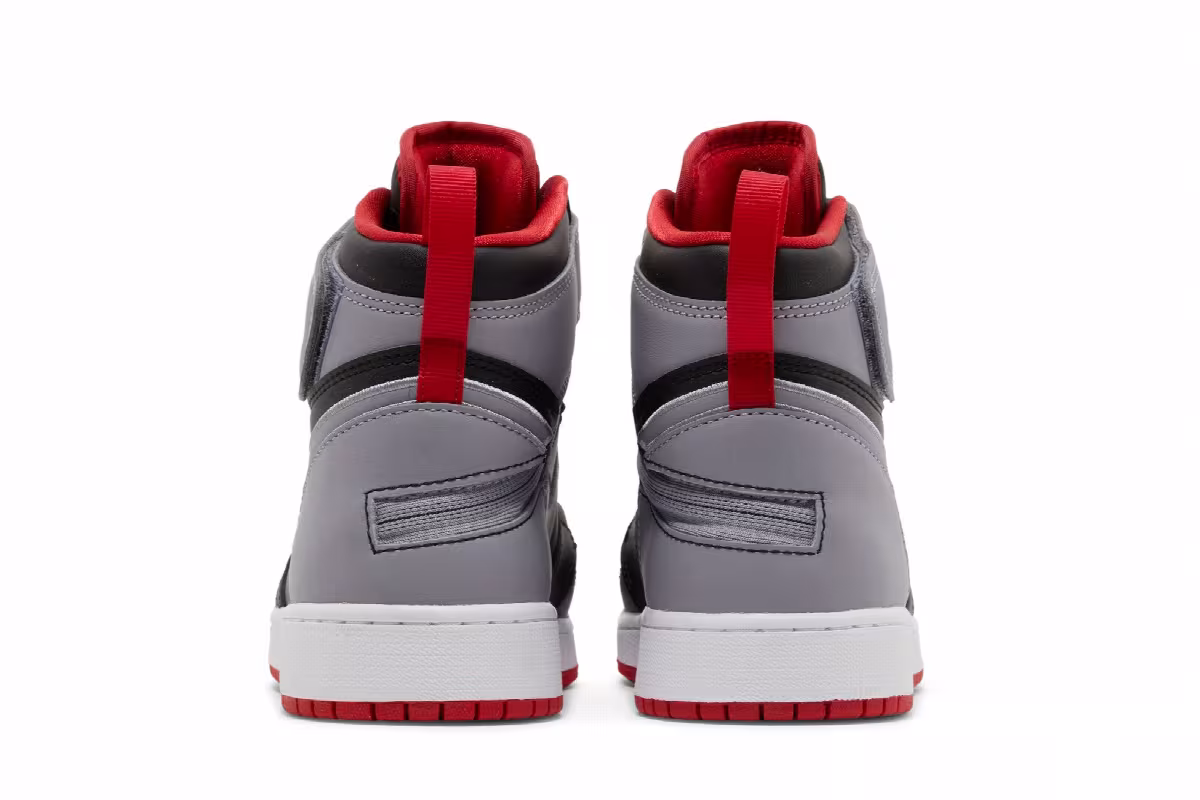 Air Jordan 1 High FlyEase GS Bred Shadow, view 7