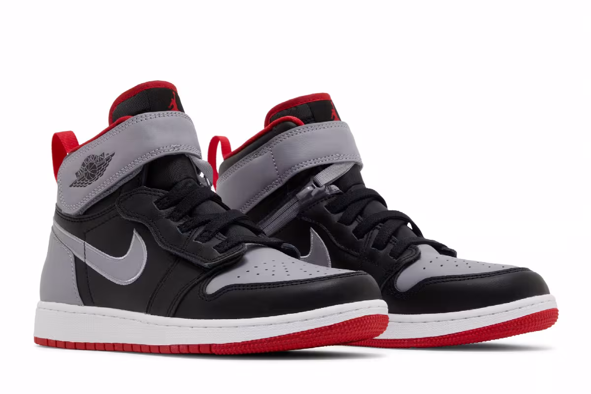 Air Jordan 1 High FlyEase GS Bred Shadow, view 9