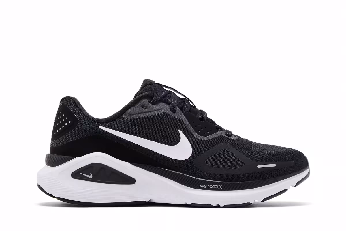 Nike Women's Structure 26 Black White, view 2