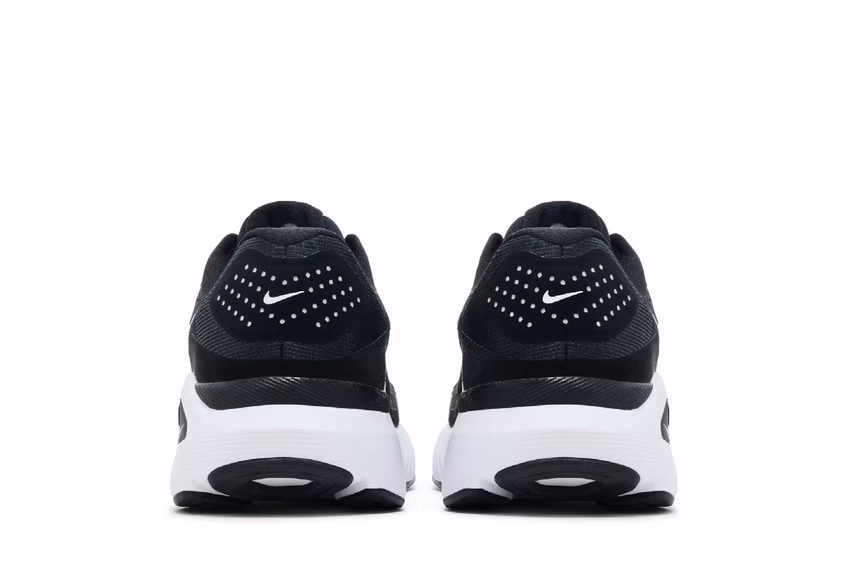 Nike Structure 26 Black White, view 7