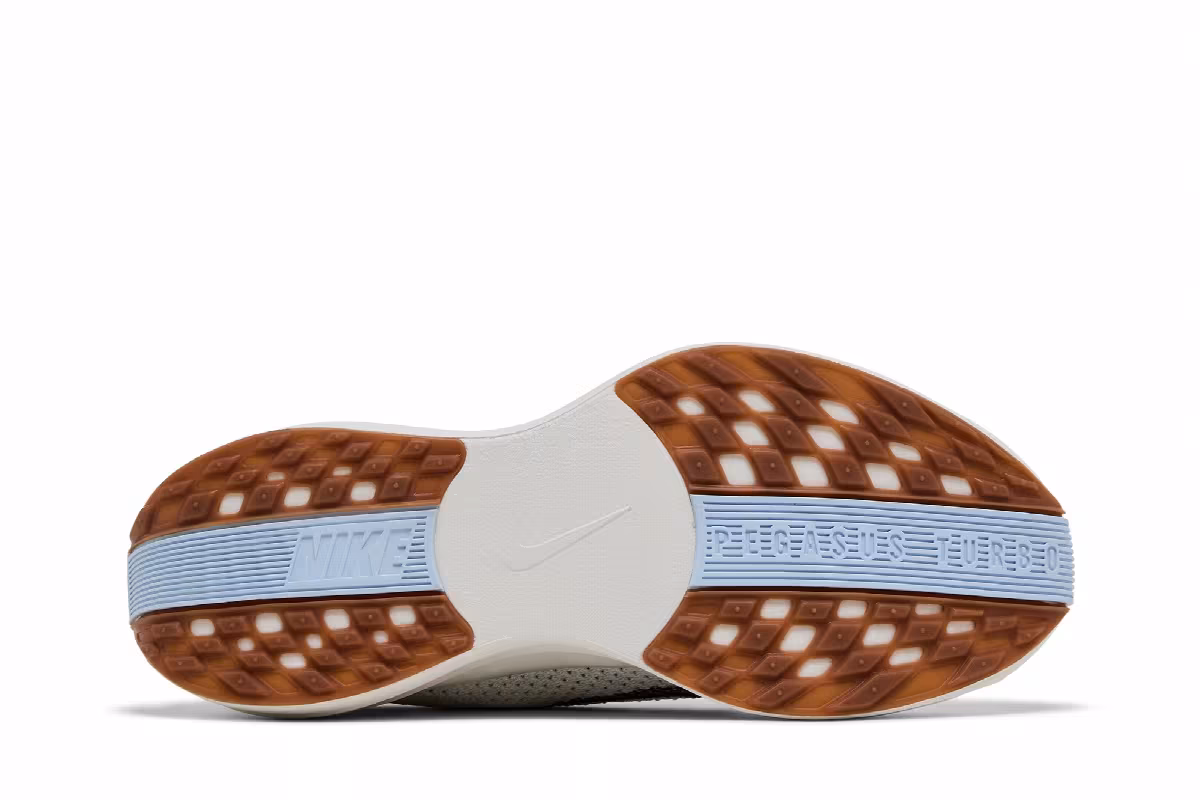 Nike Women's Pegasus Plus Sail Blue Tint, view 5