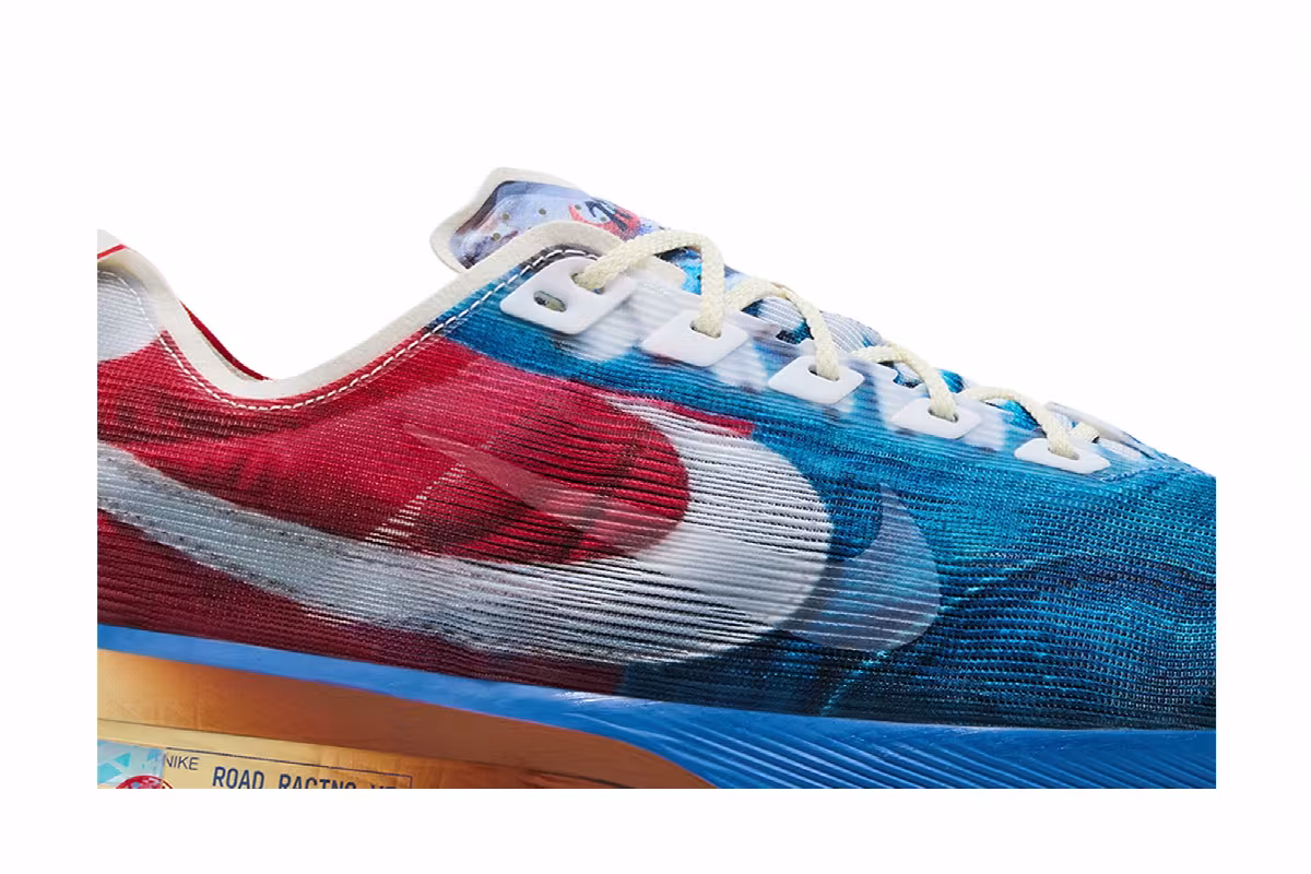 Nike ZoomX VaporFly Next% 4 International Running Pack, view 3