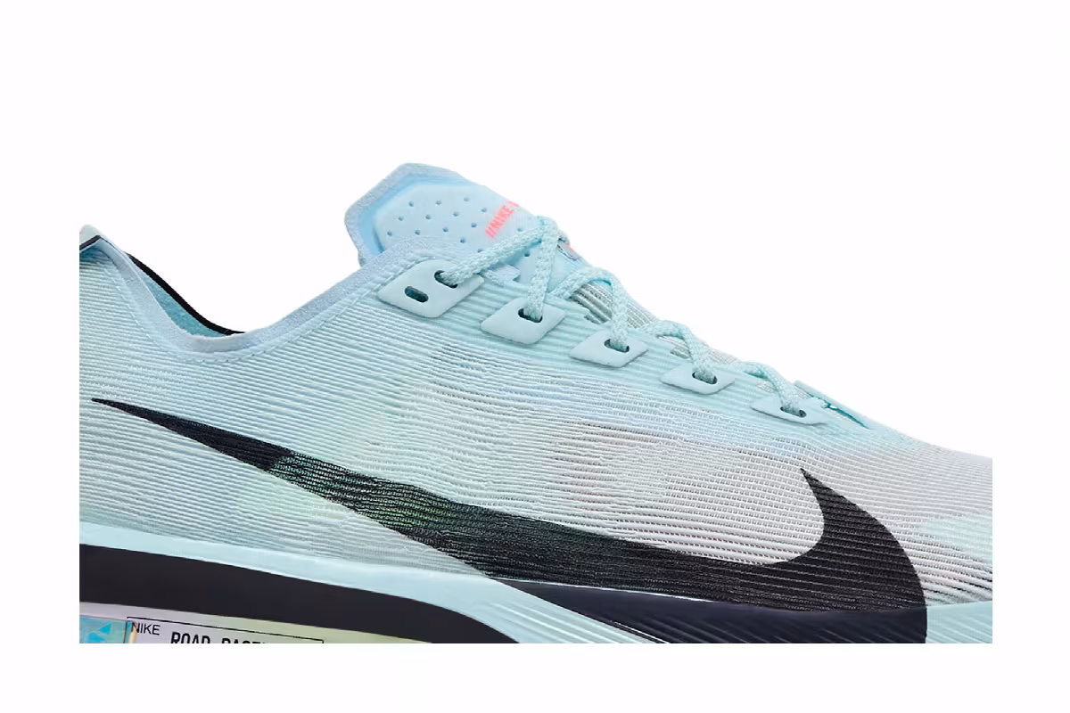 Nike Women's ZoomX VaporFly Next% 4 Glacier Blue, view 3