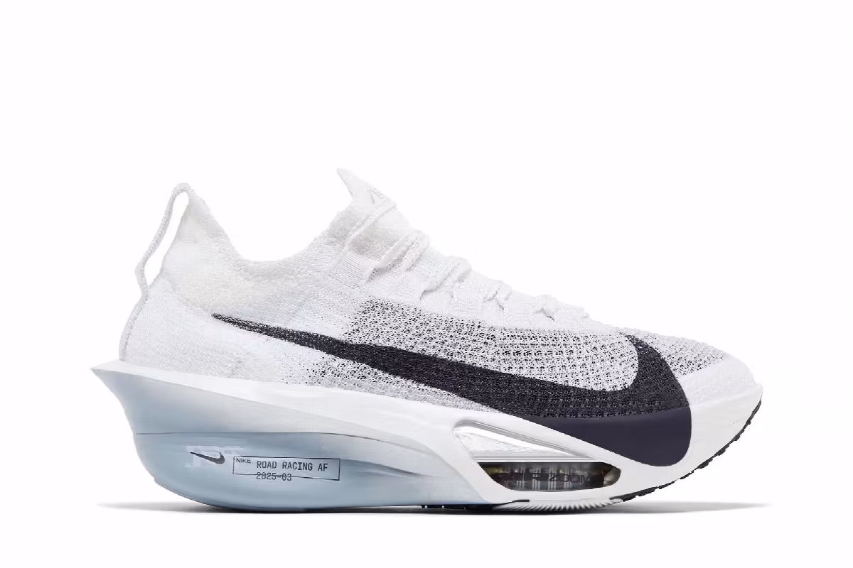 Nike Air Zoom Alphafly NEXT% 3 Gridiron, view 2