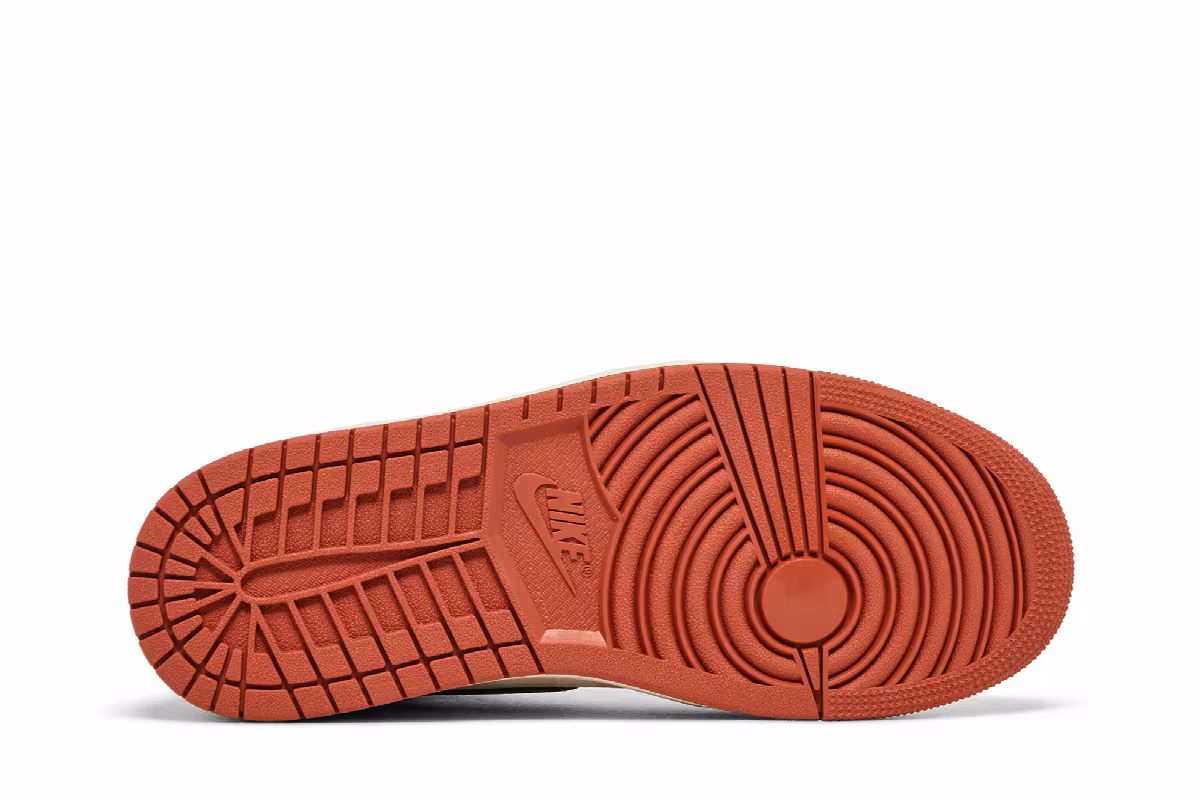 Women's Air Jordan 1 High OG Dusted Clay, view 5