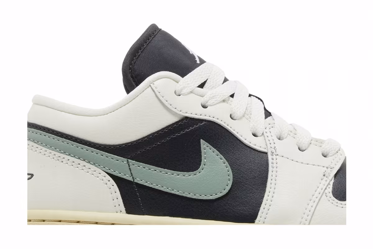 Women's Air Jordan 1 Low Jade Smoke, view 3
