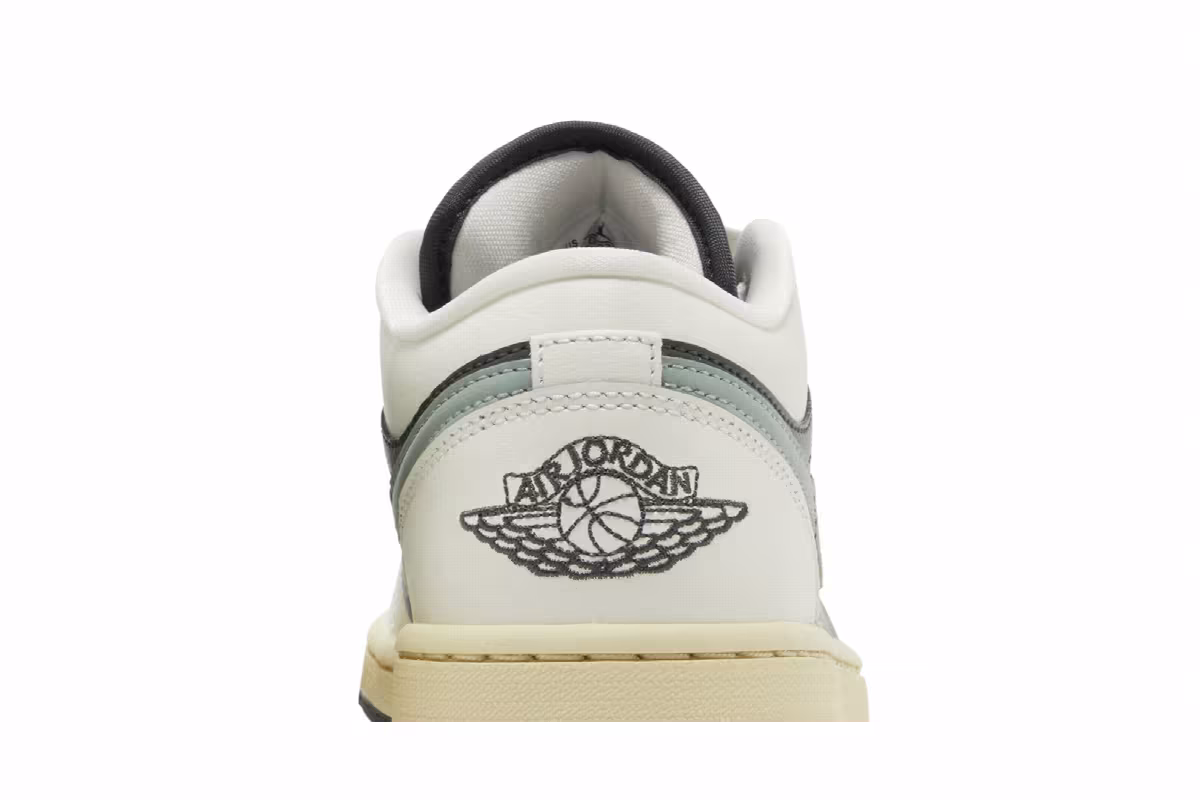 Women's Air Jordan 1 Low Jade Smoke, view 8