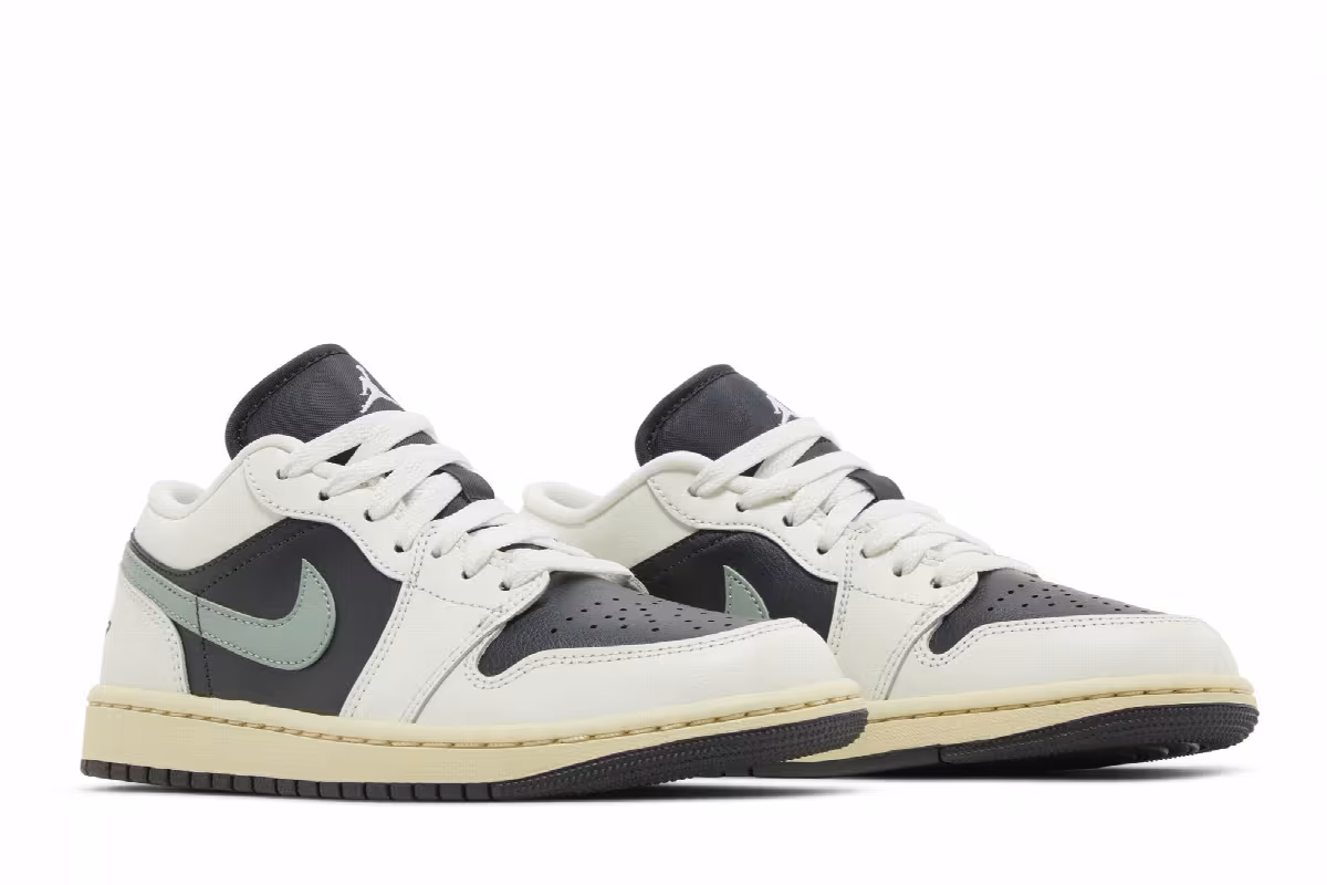 Women's Air Jordan 1 Low Jade Smoke, view 9