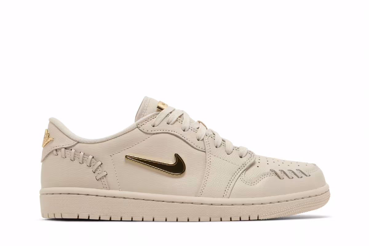 Women's Air Jordan 1 Low Method of Make Legend Light Brown, view 2