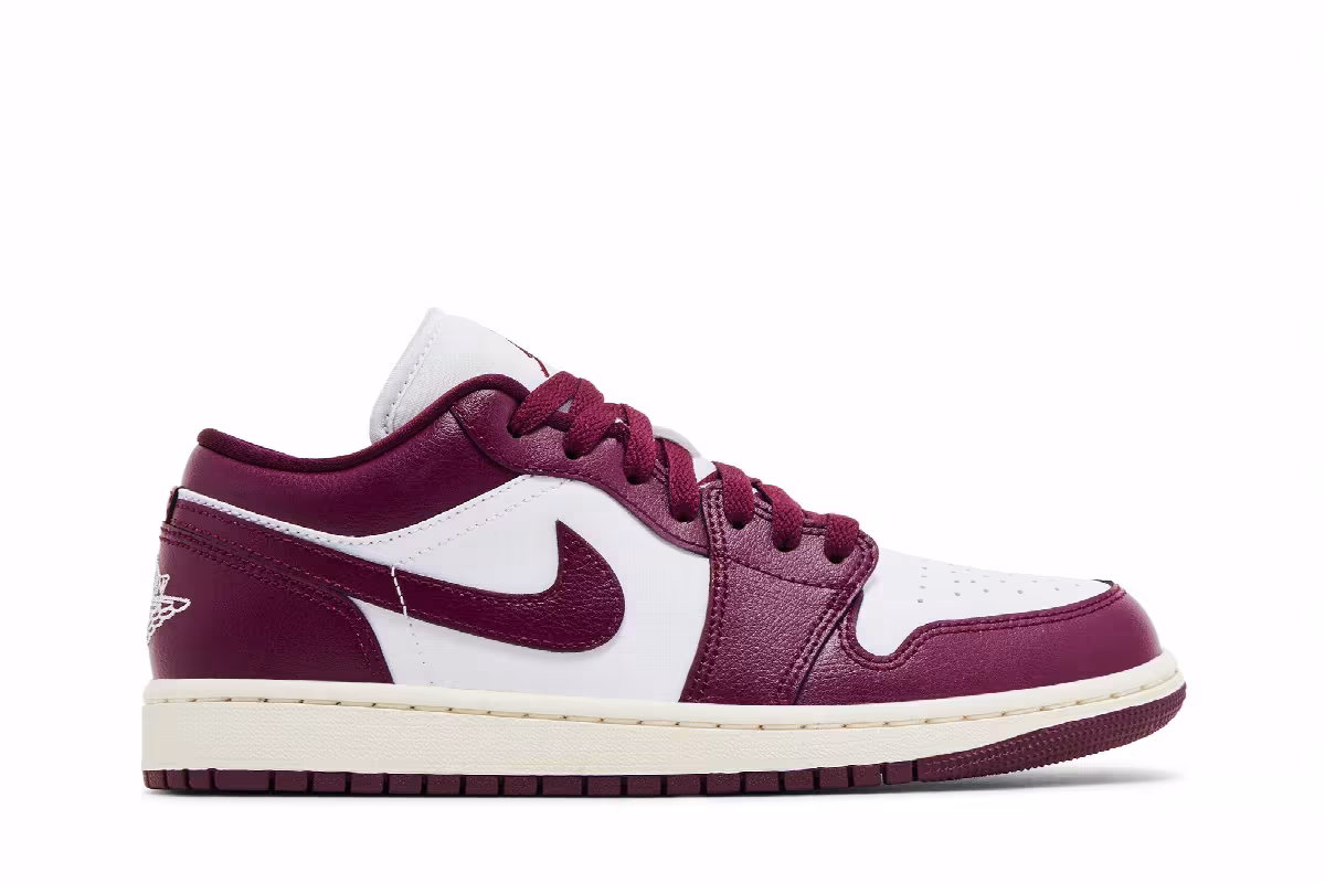 Women's Air Jordan 1 Low Bordeaux, view 2