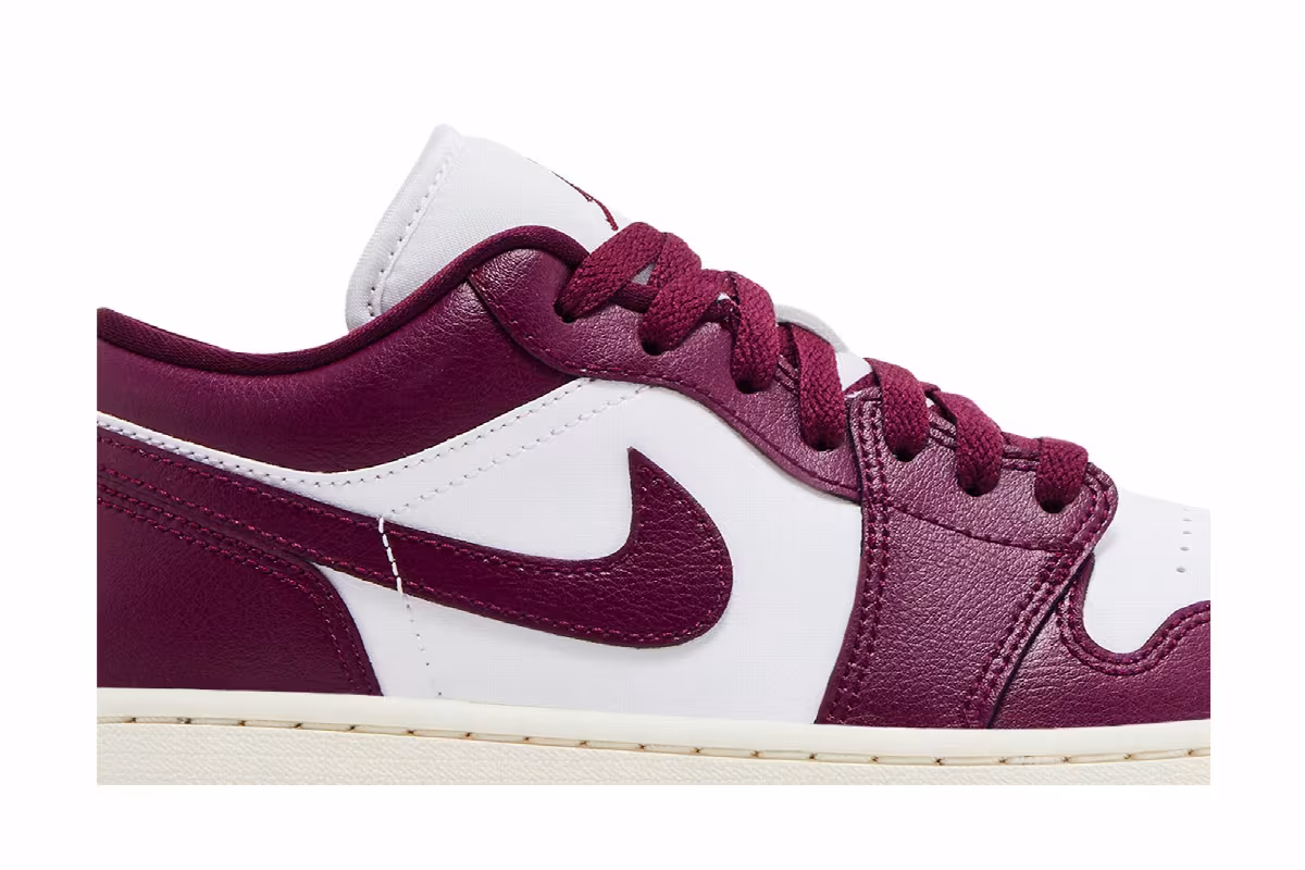 Women's Air Jordan 1 Low Bordeaux, view 3