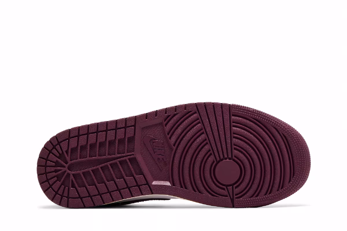 Women's Air Jordan 1 Low Bordeaux, view 5