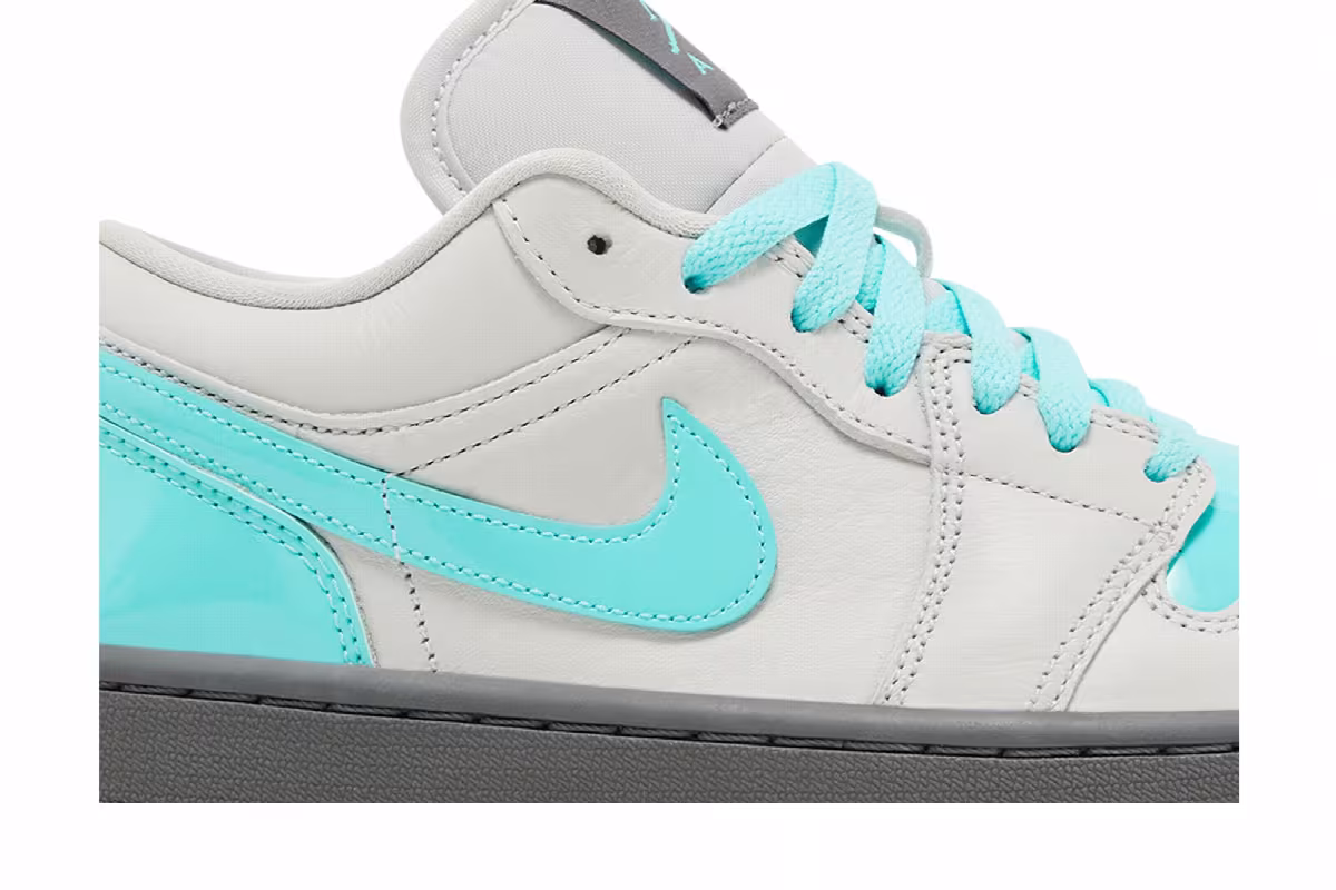 Women's Air Jordan 1 Low SE Polaroid, view 3