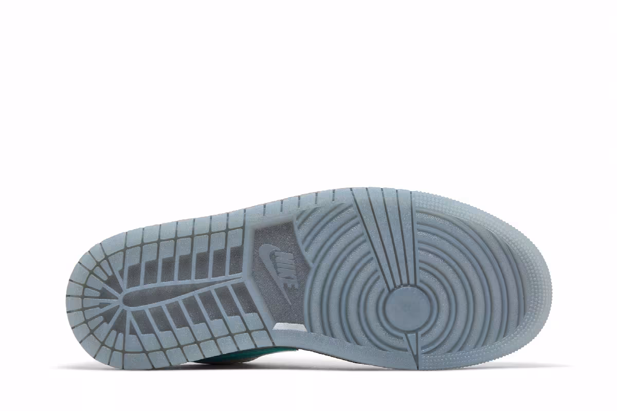 Women's Air Jordan 1 Low SE Polaroid, view 5
