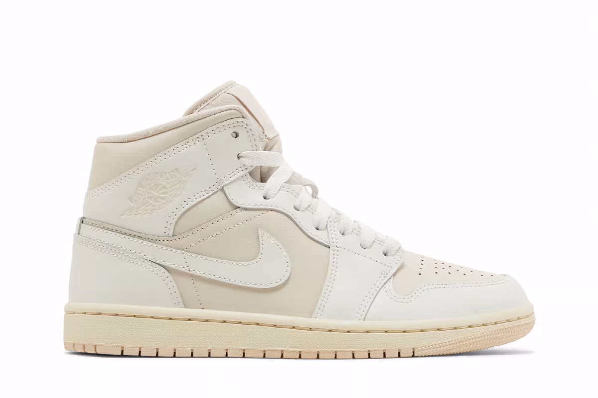 Women's Air Jordan 1 Mid Legend Light Brown, view 2