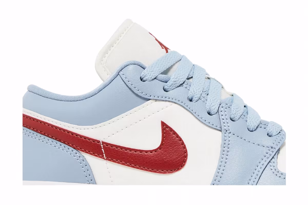 Women's Air Jordan 1 Low Blue Whisper Dune Red, view 3