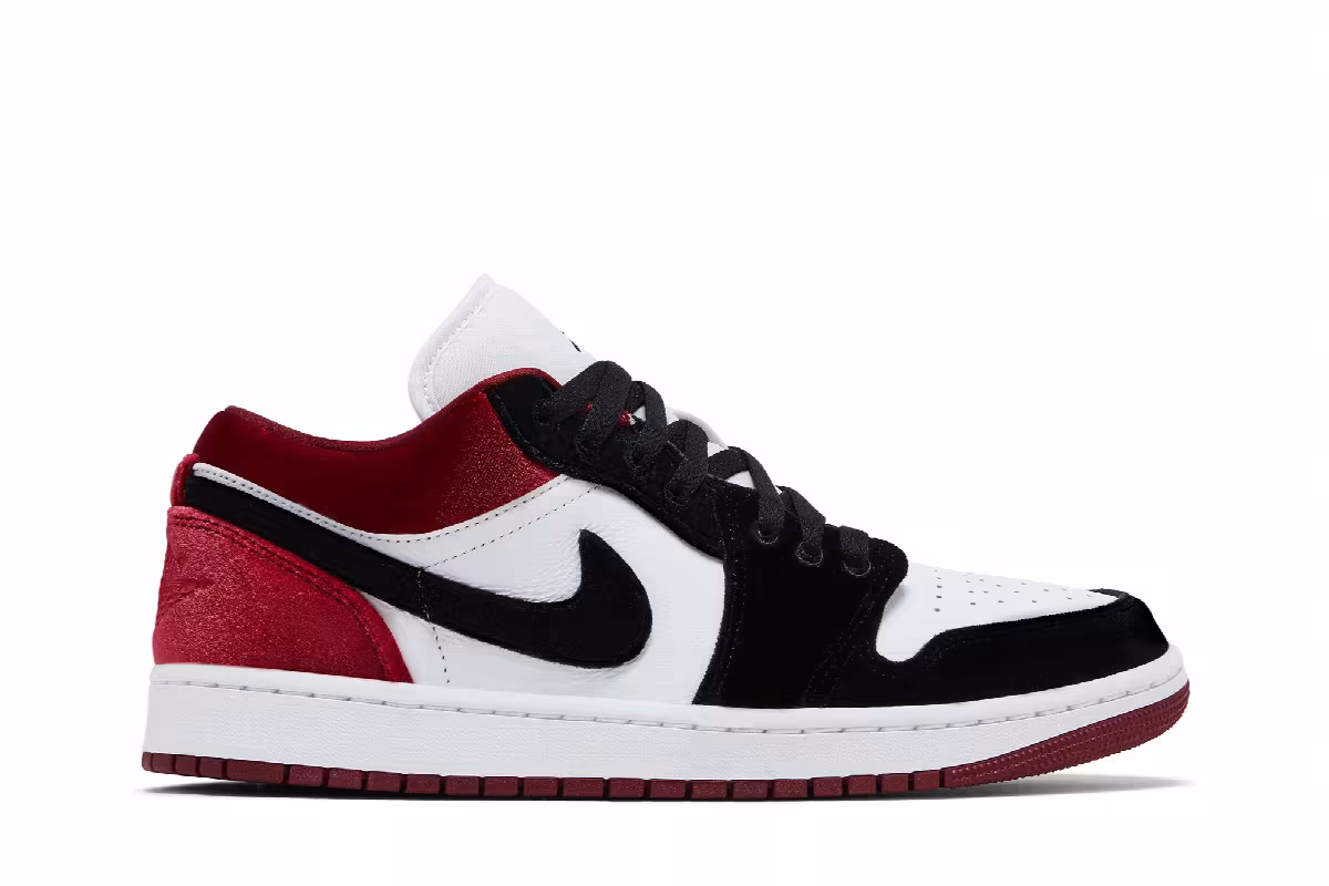 Women's Air Jordan 1 Low SE Velvet Black Toe, view 2