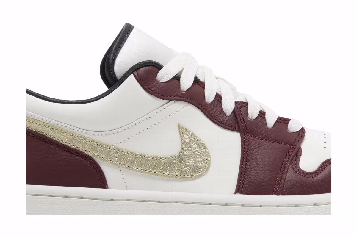 Women's Air Jordan 1 Low SE Year of the Dragon, view 3