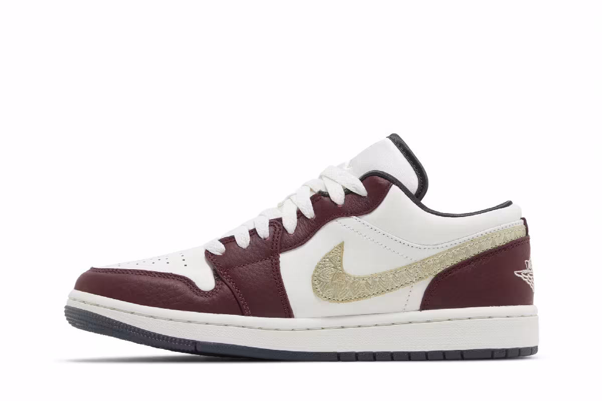 Women's Air Jordan 1 Low SE Year of the Dragon, view 4