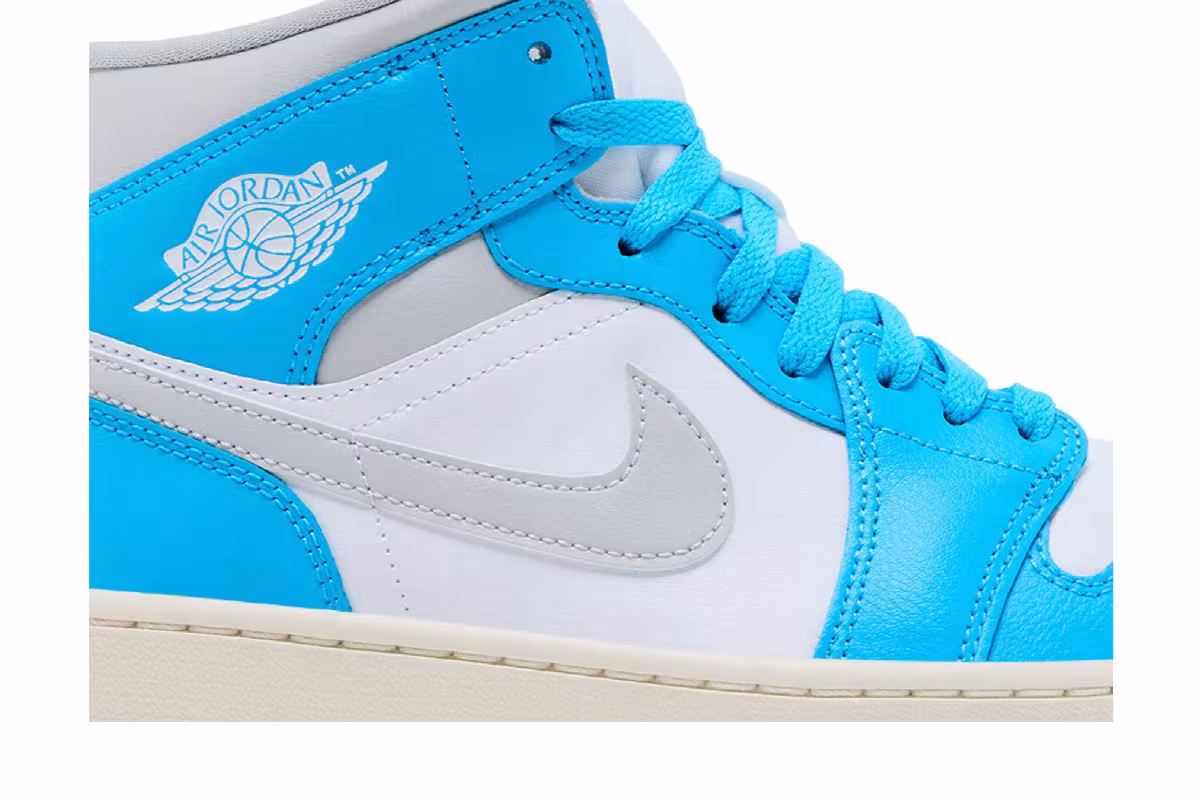 Women's Air Jordan 1 Mid Dark Powder Blue, view 3