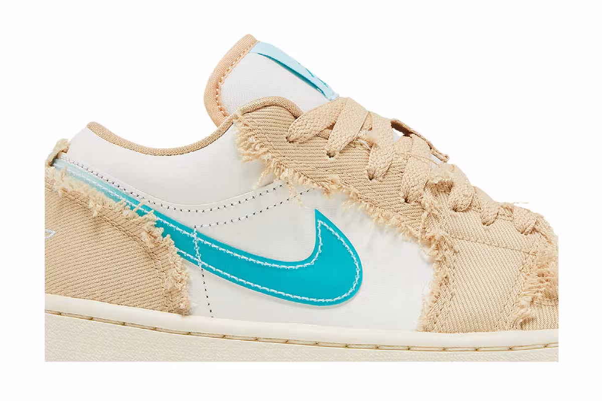 Women's Air Jordan 1 Low SE Wave, view 3