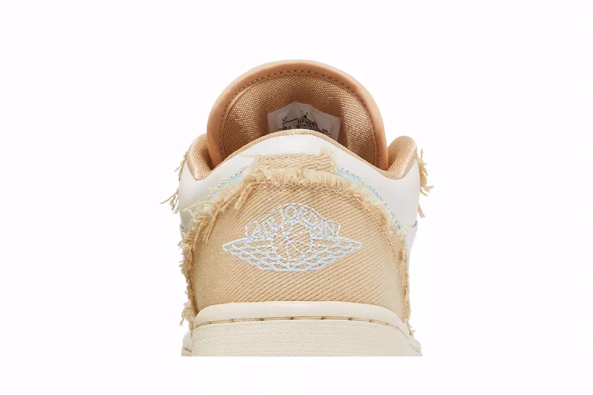 Women's Air Jordan 1 Low SE Wave, view 8